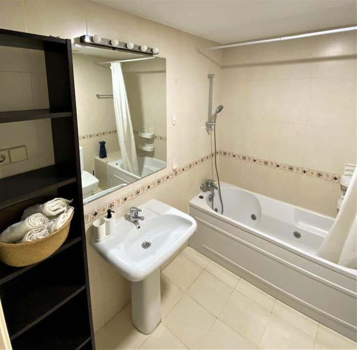 Klimatyczny Loft I Egzotyczny Basen Benalmádena Exterior foto
